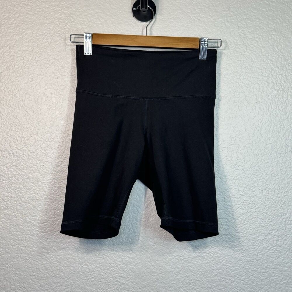 Old Navy Bike Shorts S Set of 2 Women Go Dry 8" Inseam Active Gym Travel